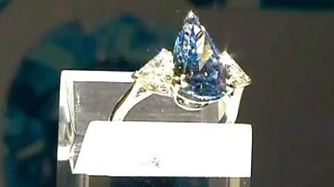 Gram za 
6,4 miliona dolarów