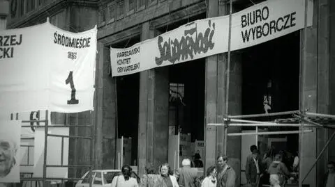 Centrum kampanii 25 lat temu