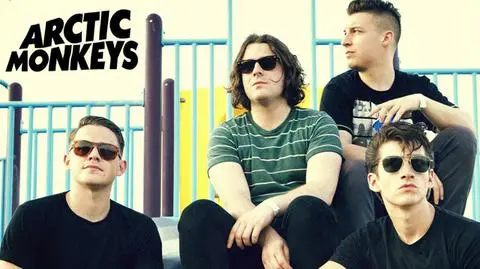Arctic Monkeys dołączyli do Blur i Kings of Leon