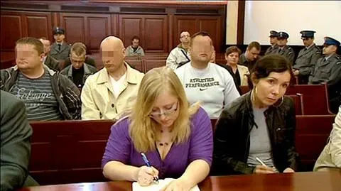 Byli policjanci skazani za współpracę z gangiem