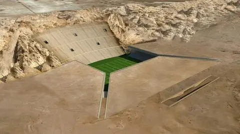 Stadion wykuty w skale. Wejście jak do świątyni