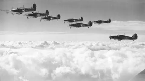 Nowe spojrzenie na "bitwę o Anglię"