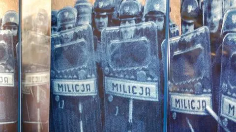 "586 dni stanu wojennego" 
na zdjęciach i w dokumentach
