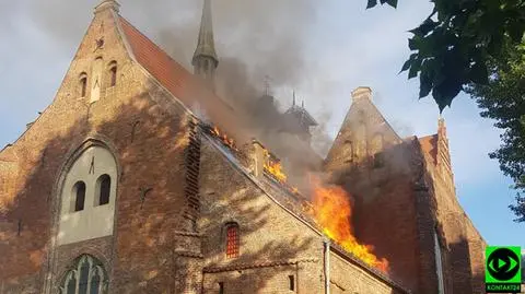Gdańsk. Pożar kościoła św. Piotra i Pawła