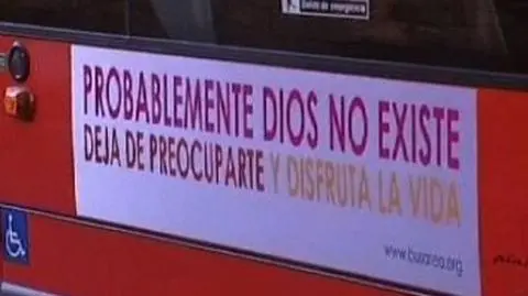 Chrześcijanie kontratakują: Bóg jest!