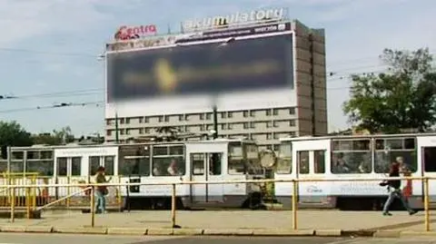 Baner nie daje żyć studentom