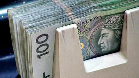 Fala wyłudzeń przybiera na sile. Każdego dnia milion złotych