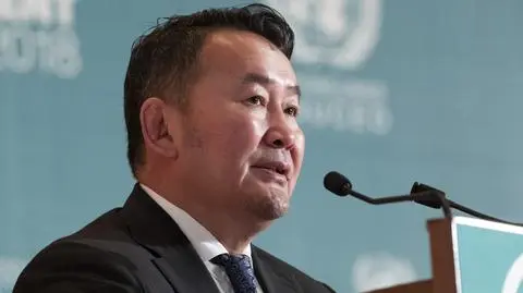 Mongolia. Prezydent grozi głodówką, jeśli parlament się nie rozwiąże