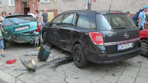 Rozbił 7 samochodów. Nie miał prawa jazdy 