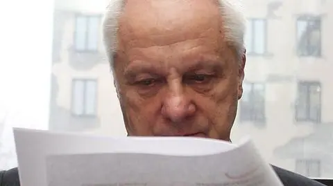 Niesiołowski: PSL ma inne standardy niż PO