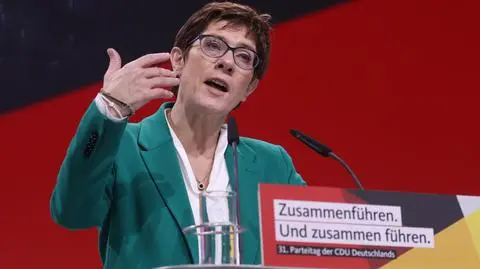 Apel Macrona spotkał się z odzewem w Europie ("Fakty o Świecie" z 5.03.2019 r.)