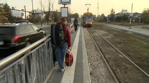 Przystanek, na którym trzeba wciągać brzuch