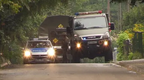 Do czasu przyjazdu saperów miejsce znaleziska zabezpieczali policjanci