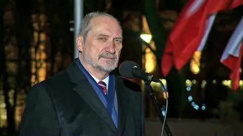 Szef MON o odpowiedzialności Rosji za katastrofę smoleńską