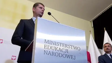 Dariusz Piontkowski has said that he hoped that the teachers wouldn&#039;t want to go on strike (video from April 30)