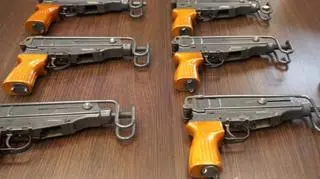 Tylko w czasie jednej akcji policjanci przejęli 340 sztuk broni