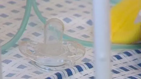 Prokurator o maltretowaniu wiedział. Sprawę umorzył