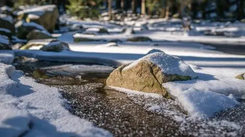 "Przepychanka" mas powietrza nad Polską. W pogodzie będzie się działo