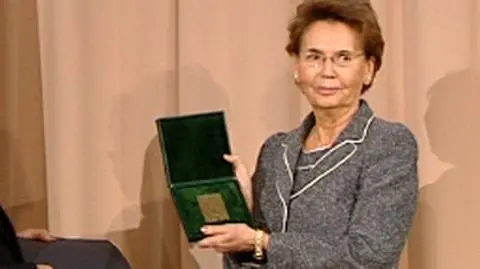 "Dziękuję za wyróżnienie, na które na pewno nie zasługuję"