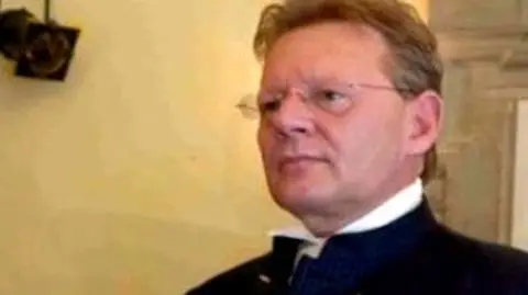 Dowody na tajne konta lewicy