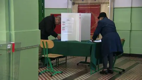PiS and Civic Coalition both requested recount of Senate election votes in a number of constituencies