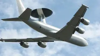 Nad Polskę leci AWACS z Wielkiej Brytanii