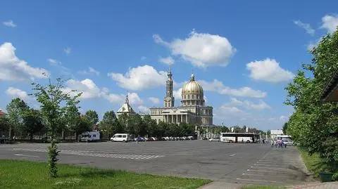 Udawał księdza, chciał odprawić msze w Licheniu. Uciekł z pieniędzmi