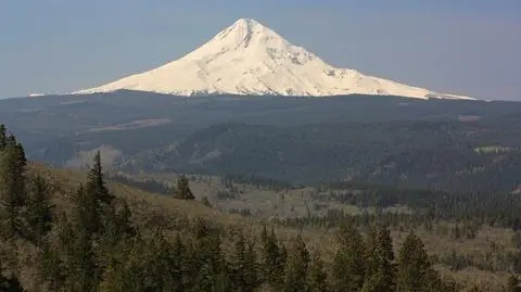 W 2013 roku na szczycie Mount Hood zginął Polak Sebastian Kinasiewicz ("Polska i Świat" z 14