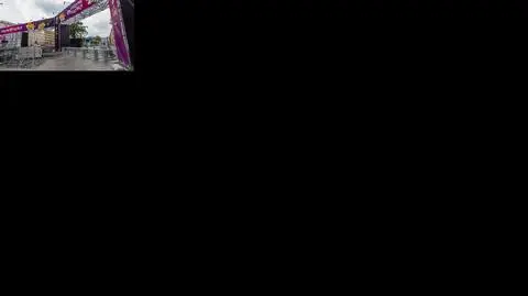 Strefa kibica 4 dni przed otwarciem 