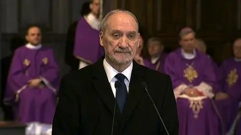 Antoni Macierewicz podczas pogrzebu Jana Olszewskiego