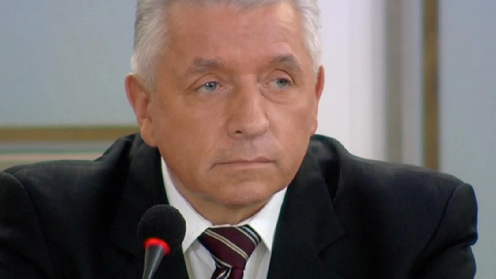 Lepper znów przed komisją - TVN24