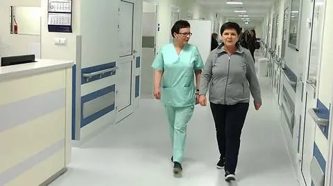 Szydło wciąż jest w Wojskowym Instytucie Medycznym w Warszawie