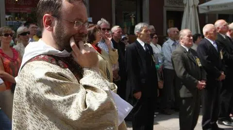 Jacek Krzysztofowicz podczas procesji Bożego Ciała w Gdańsku w 2009 roku