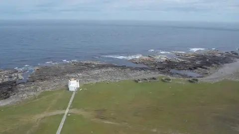 Wyspę North Ronaldsay zamieszkuje około 50 osób