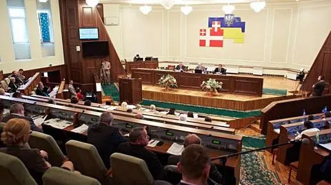 Wołyńscy deputowani: Polacy chcieli spalić setki wsi, Ukraińcy się tylko bronili