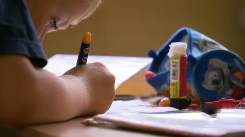 Rok od rezygnacji z prac domowych. Jak ten czas oceniają uczniowie, nauczyciele i rodzice?
