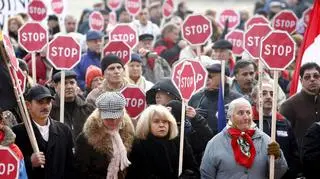 Turcja śmierć 1,5 mln Ormian nazywa "wynikiem działań wojennych" - i przeciwko temu demonstrowano w Brukseli (PAP/EPA)