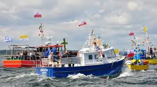 Tradycyjne kaszubskie łodzie też przypłyną do Sopotu