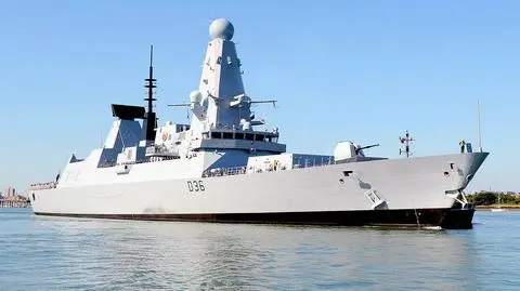 W grudniu inny okret Royal Navy zawinął do portu w Odessie