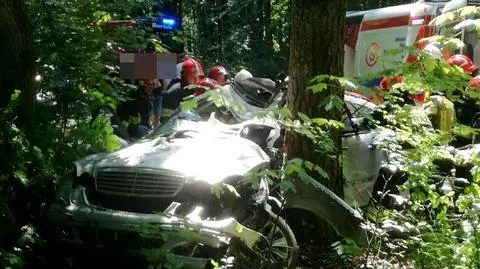 Na drodze nr 162 zderzyły się trzy samochody osobowe