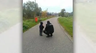 Dziecku pomogli policjanci