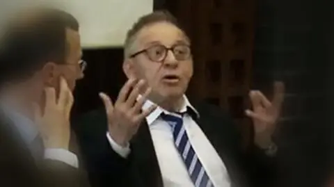 Słowa Morawskiego wywołały polityczną burzę