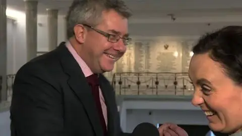 Obatel raczy dowcipem reporterkę TVN24