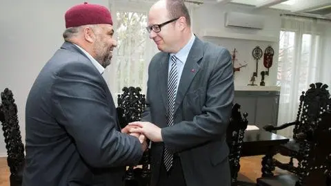 "Wciąż czekamy na wycenę strat". Rusza zbiórka na remont podpalonego meczetu