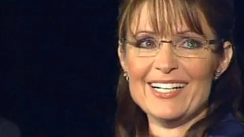 Palin znów chwyta za pióro