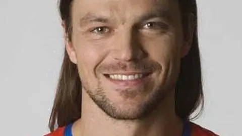 21.Tomas Ujfalusi