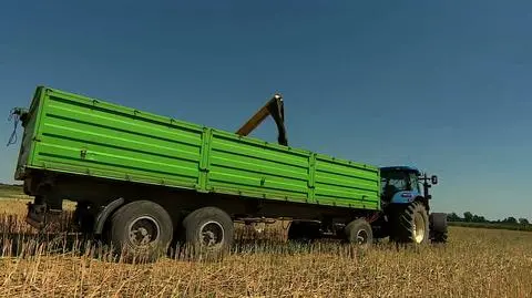 The government has earmarked 800 million zloty to aid the farmers