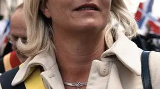 Le Pen została ponownie wybrana szefową Frontu Narodowego