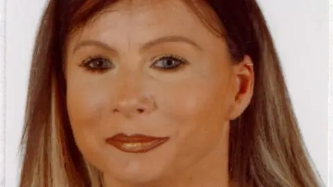 List gończy po reportażu "Superwizjera" TVN. Zarzut prania pieniędzy