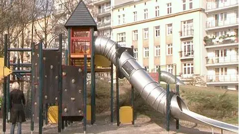 Chaos w "radosnej szkole" Platformy